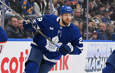 Defenseman Jani Hakanpaa